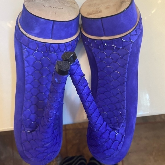 BRIAN ATWOOD PURPLE FONTANNE STILETTO PLATFORM SUEDE PUMPS SIZE 7 - Picture 11 of 13